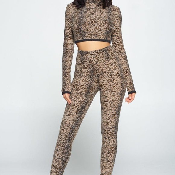 Animal Print Long Sleeve Two Piece Set NWT - Picture 4 of 4